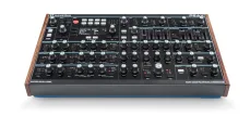 NOVATION Peak
