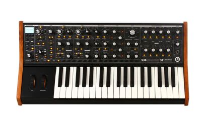 Moog SUBsequent 37