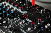 ALLEN & HEATH ZEDi-10FX - 11