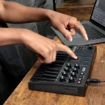 AKAI MPK MINI MK3 BLACK - 5