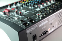 ALLEN & HEATH ZEDi-10 - 12